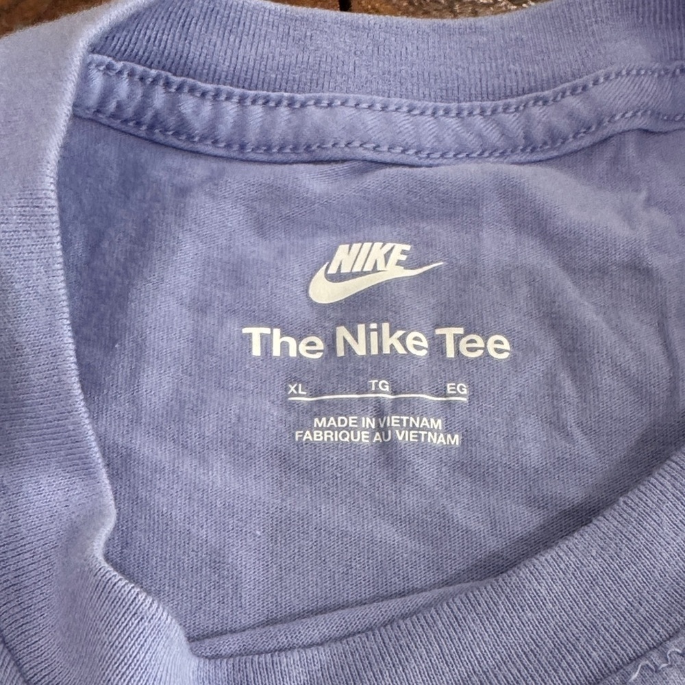 Nike Lavender Tee with White Logo - Picture 2 of 2